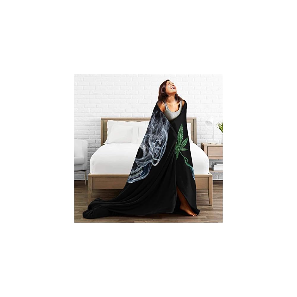 Marijuana Pot Leaf Weed Skull Smoking Fleece Blanket Throw Lightweight Blanket Super Soft Cozy Bed Warm Blanket for Living Room/Bedroom All Season (Color1, 60" × 50")