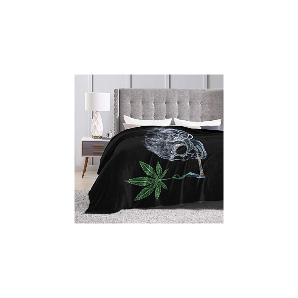 Marijuana Pot Leaf Weed Skull Smoking Fleece Blanket Throw Lightweight Blanket Super Soft Cozy Bed Warm Blanket for Living Room/Bedroom All Season (Color1, 60" × 50")